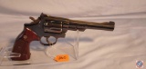 Manufacturer: Smith & Wesson CaliberGauge: 357 Magnum Model: 19-4 FirearmType: Revolver