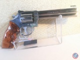 Manufacturer: Smith & Wesson CaliberGauge: 22 Rim Fire Model: 617SS FirearmType: Revolver