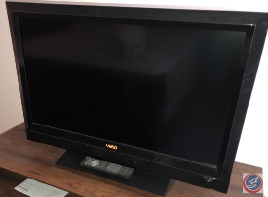 Vizio Flat Screen Tv Model # E320VL, approx. measurements 32".