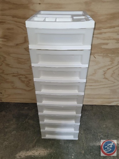 9 drawer storage ben on casters