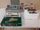 (1)1:50 Scale Diecast heavy haulers Mac LJ flatbed with a load of hay,(1)(1)1:50 Scale Diecast Nova