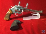 MFG: Smith and Wesson MODEL: 629-1 CALIBER/GAUGE: 44 mag SERIAL #: 9567 FIREARM TYPE: Revolver