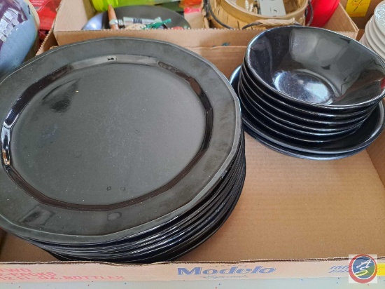 Flat of Black Stoneware oven safe dishes, Glass Bowl, Pyrex ,Glass Measuring cup, Stoneware Dishes.