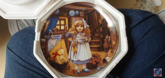 (5) Franklin Mint Plates, Snow White and Rose Red, Goldilocks, Teddy Bear Picnic, Hansel and Gretel,