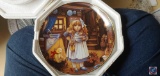 (5) Franklin Mint Plates, Snow White and Rose Red, Goldilocks, Teddy Bear Picnic, Hansel and Gretel,