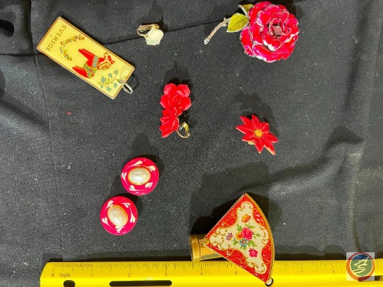 Snap on earrings (be happy)