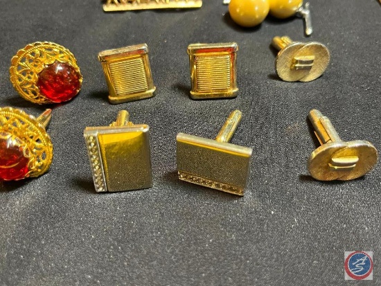 Assorted cuff links