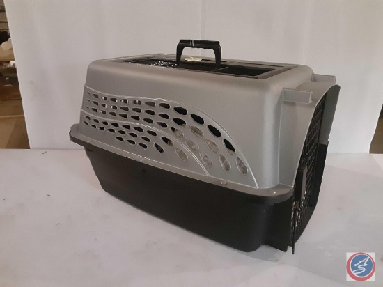 (1) small size pet carrier.