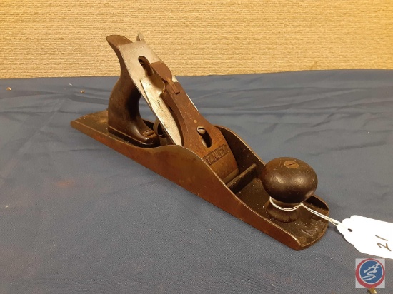 Vintage Stanley wood plane Bailey no. 5