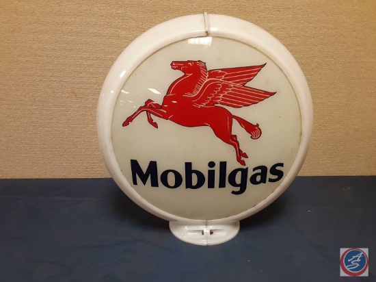 Mobilgas w/ Pegasus Gas Pump Globe