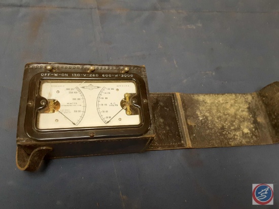 Vintage Frigidaire Dual AC Volts/Watts Meter wCase