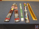 Roberk...Wiper Blade 20in., Snow Blade 20in. (2) Twin Blade Plus 19in., Glow Necklaces 22in.