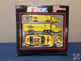 Racing Champions Nascar Super Collectors Set #30 Michael Waltrip
