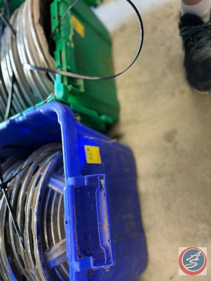 (4) sets of 4 Mustang hub caps