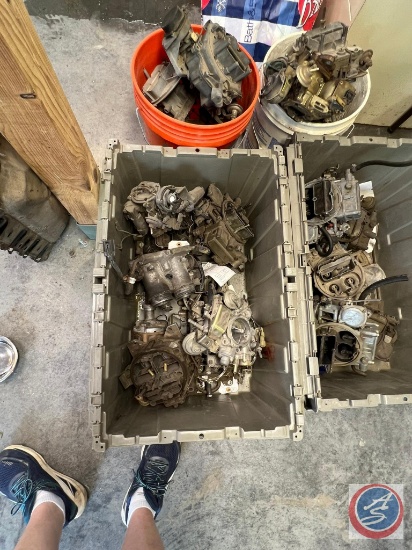 (4) Containers of various carburetors and pieces