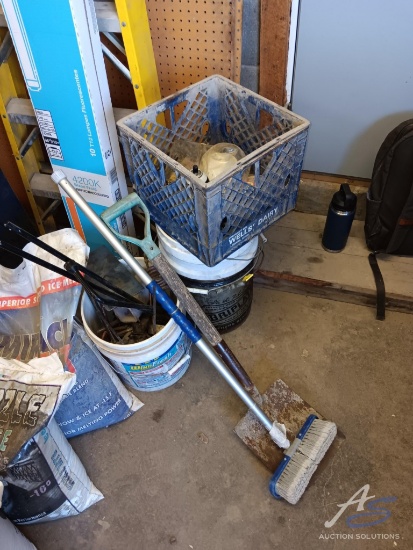 Car Cleaning Supplies and Other Various Items