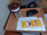 Lionel Trainset Pieces and Paperwork
