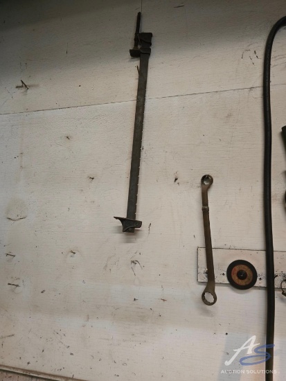 Contents of Wall: Tools (minus Arc Air)