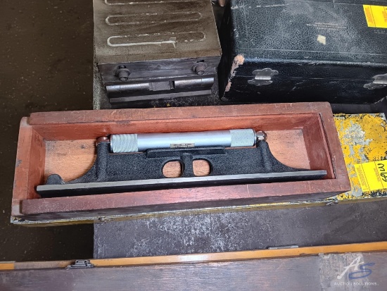 12" Precision Level