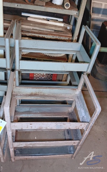 Metal Drawer Holders