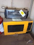 Toaster Oven and Microwave