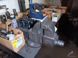 Bench Vise with Cat 40 Workholder