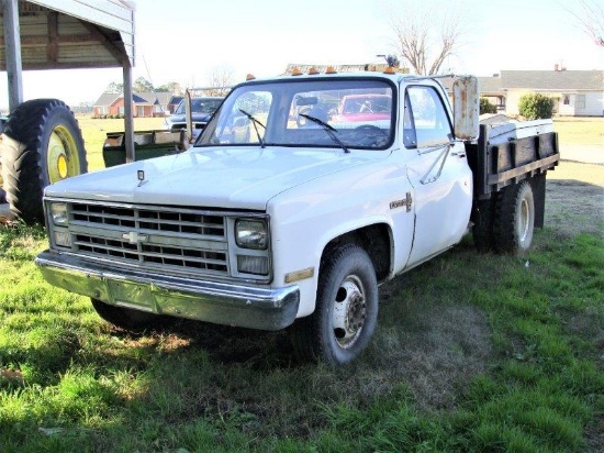 1985 Chevrolet Custom Deluxe 1 Ton Truck