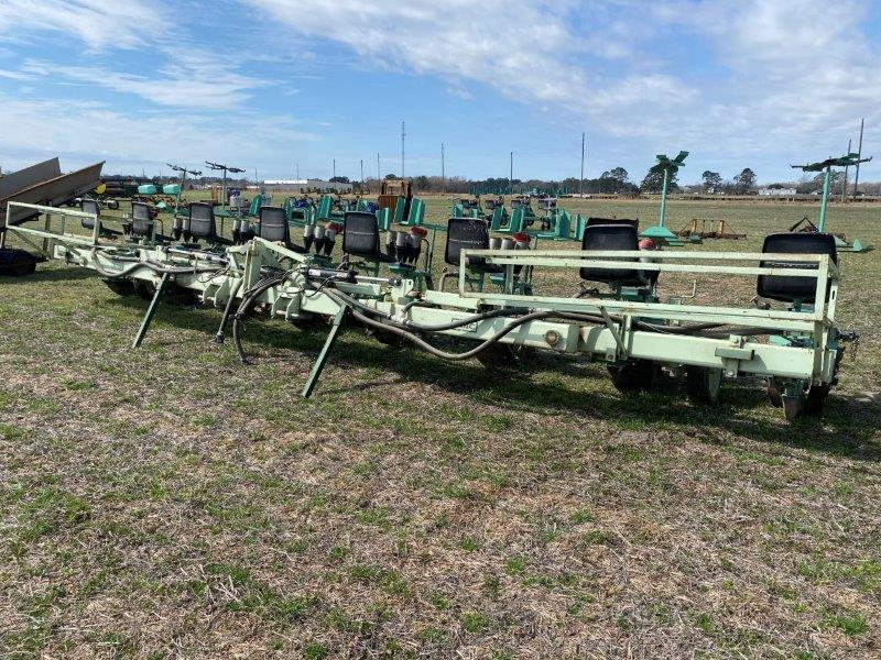 KMC row stack fold tool bar w/ lannen tobacco Proxibid