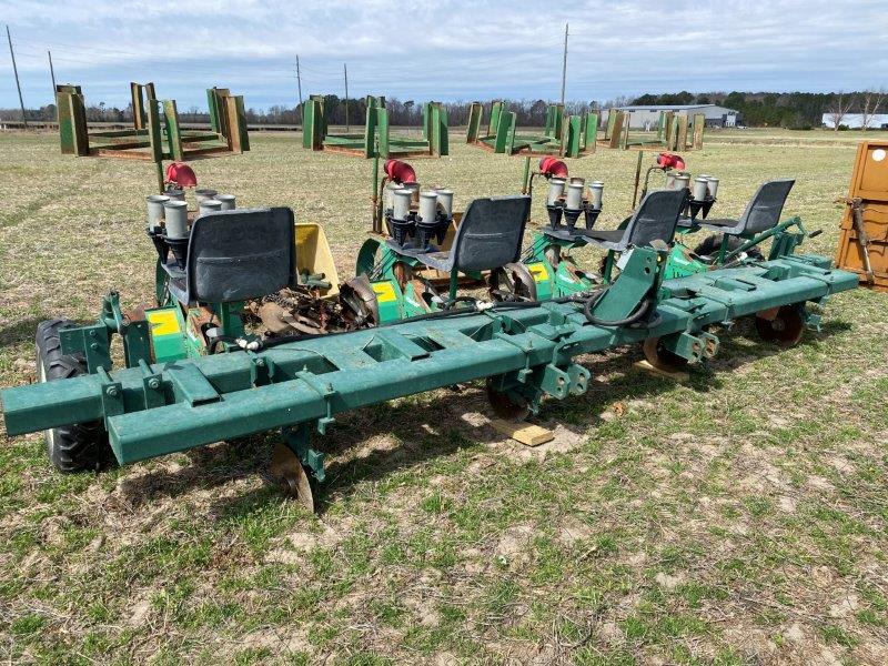 Lannen 4 row carousel tobacco setter, 3pt