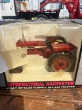 Model Farmall Harvester 504 tractor