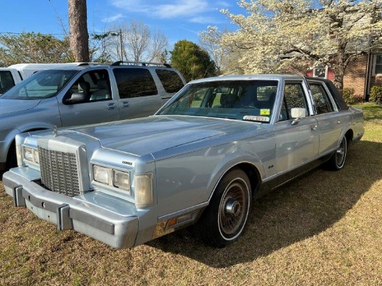 1986 Lincoln Continental