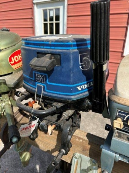 Volvo Penta - 51 boat motor