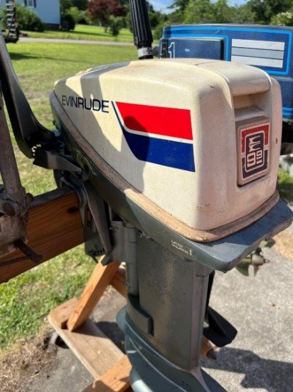 Evinrude 9.8 boat motor