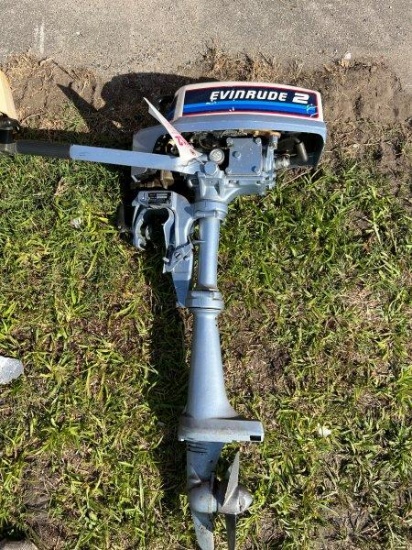 Evinrude 2 boat motor