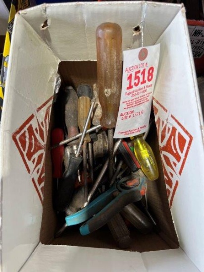 box of screwdrivers