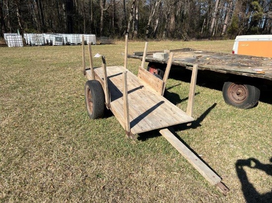 Single axle wood body trailer
