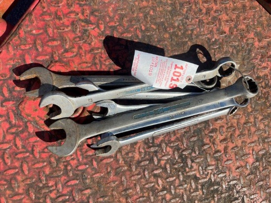 (7)  wrenches