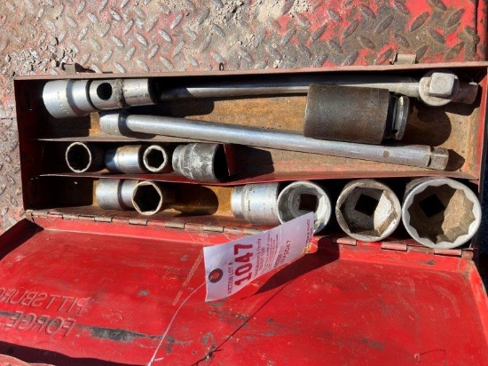 Large sockets and drive