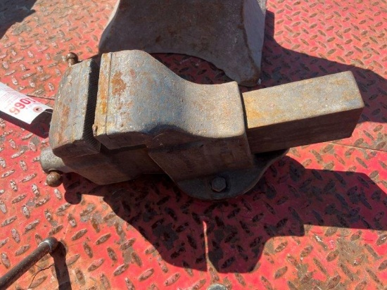 table vice