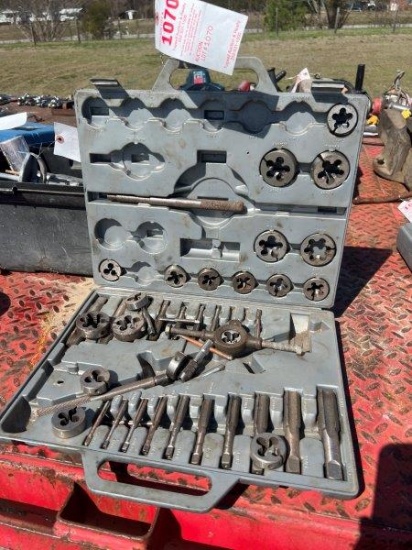 standard tap and die set