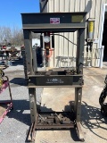 Ramco Industrial Press 110,000lbs