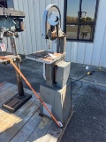 Delta bandsaw
