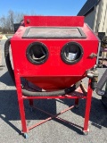 Central Pneumatic sand blaster