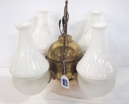 Quad hanging angle lamp