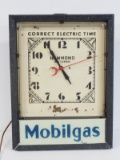 Neon Mobilgas clock