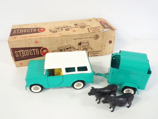 Structo Scout with horse trailer