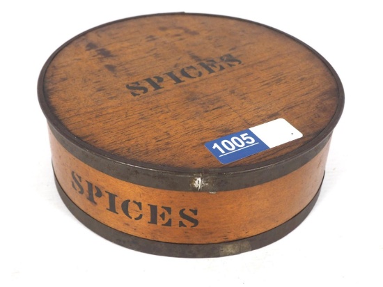 Primitive wooden spice set