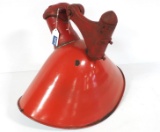 Revere Mfg. gas station light