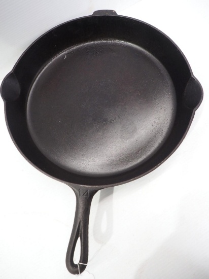 Griswold #14 cast iron skillet