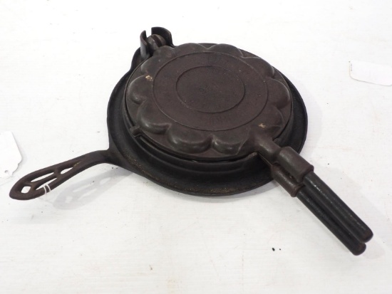 Alfred Andresen & Co. No.8 waffle iron